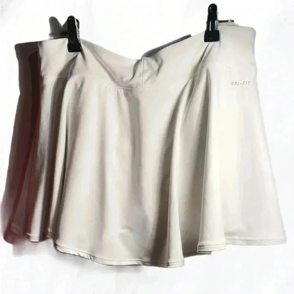 Nike white Dri-FIT Victory Golf pickle ball tennis Skirt skirt  L - Picture 3 of 4